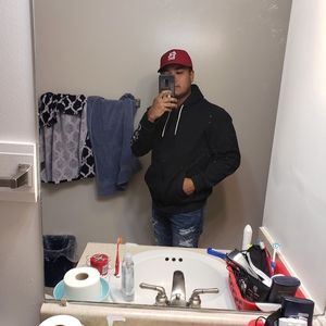 Meet your Posher, Luis